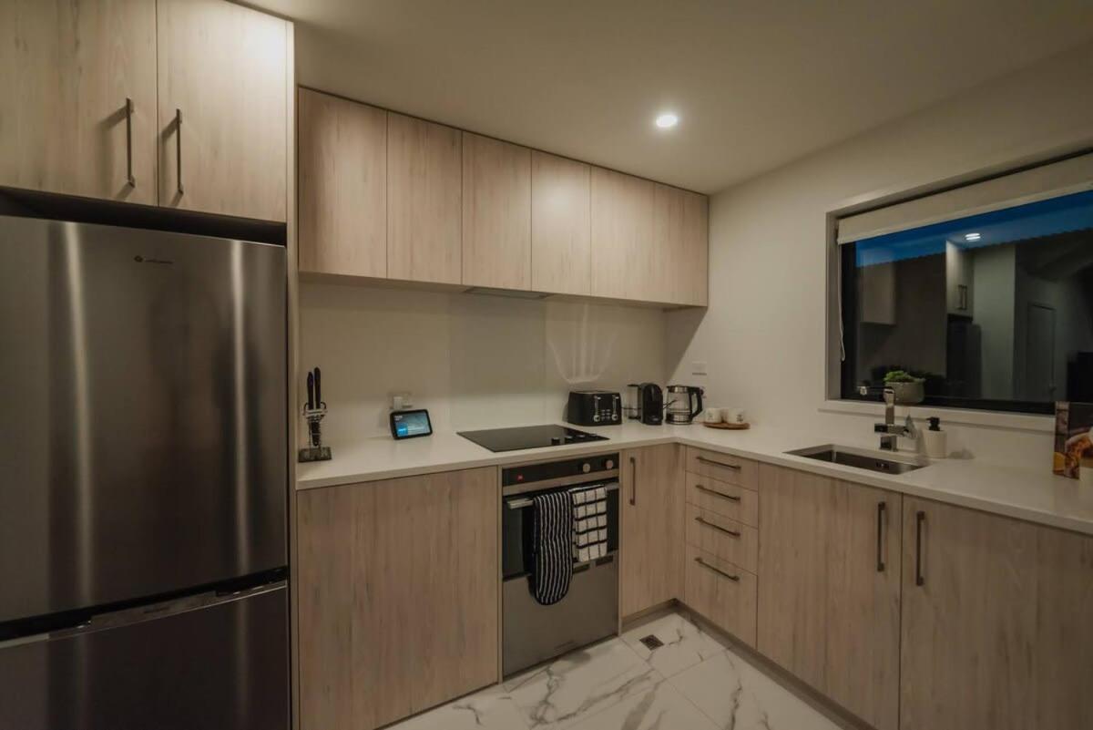 Stones Throw From The Stadium & Hot Tub Christchurch Exterior photo